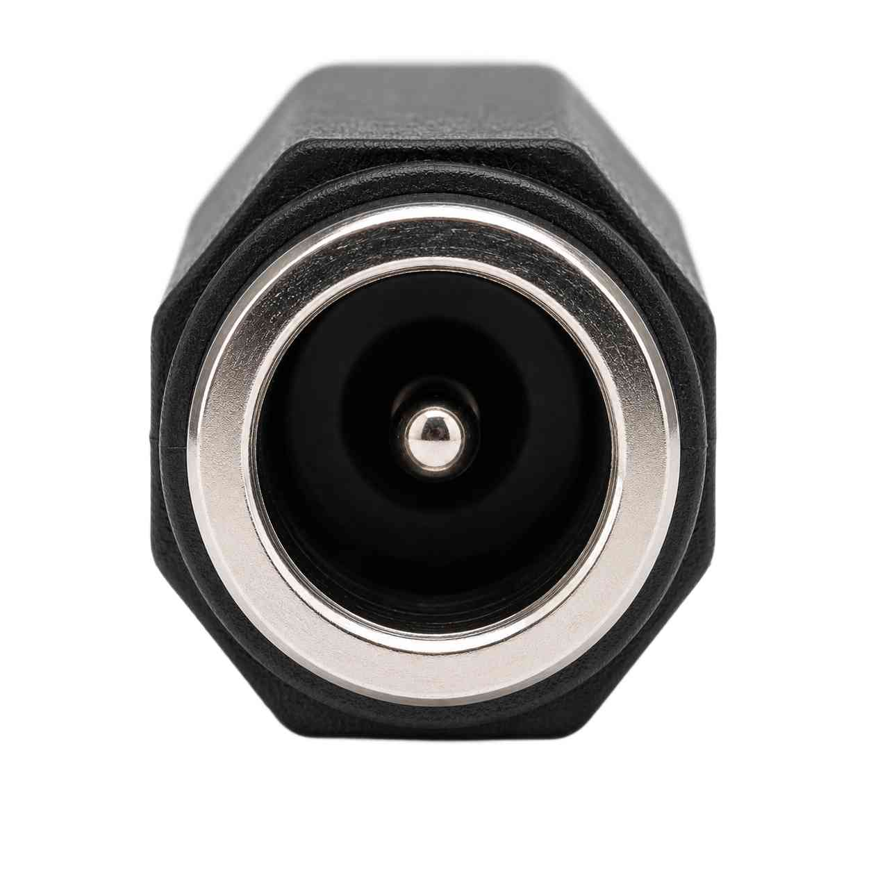 DC konektor samice kabelový černý - detail zásuvky 2,1x5,5mm pro zasunutí samce